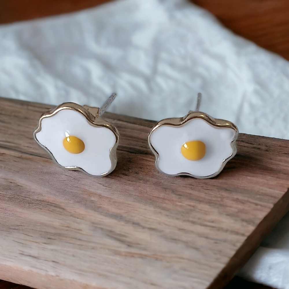 🌟3/$15 Fried Egg Earrings